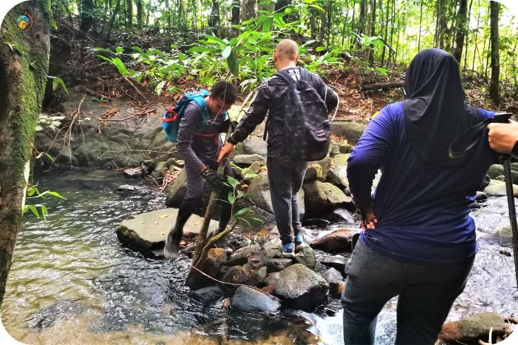 15 Tempat Menarik di Kota Tinggi Terbaik untuk Cuti 10 Imej Gunung Muntahak