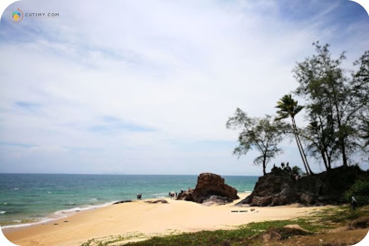 Imej Pantai Batu Pelandok