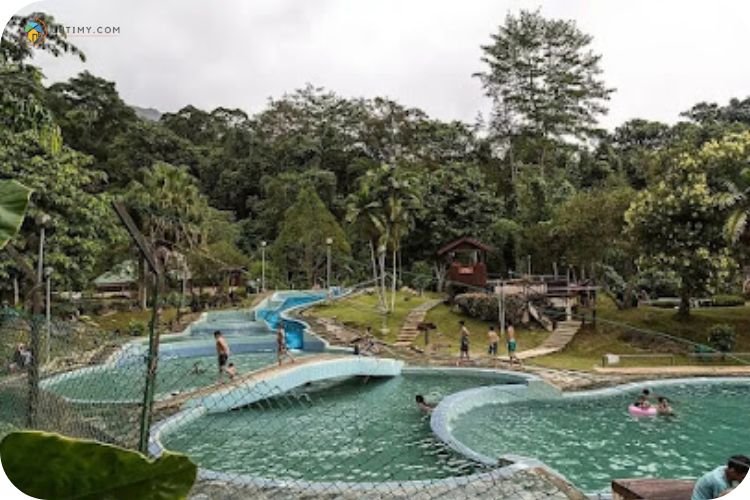17 Tempat Menarik Di Kundasang yang Wajib Singgah 7 Imej Poring Hot Spring