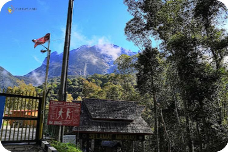 17 Tempat Menarik Di Kundasang yang Wajib Singgah 4 Imej Timpohon Gate & Taman Botani