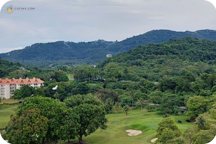 15+ Tempat Menarik Di Alor Gajah Yang Wajib Singgah! 3 Imej Cowboy Town A Famosa