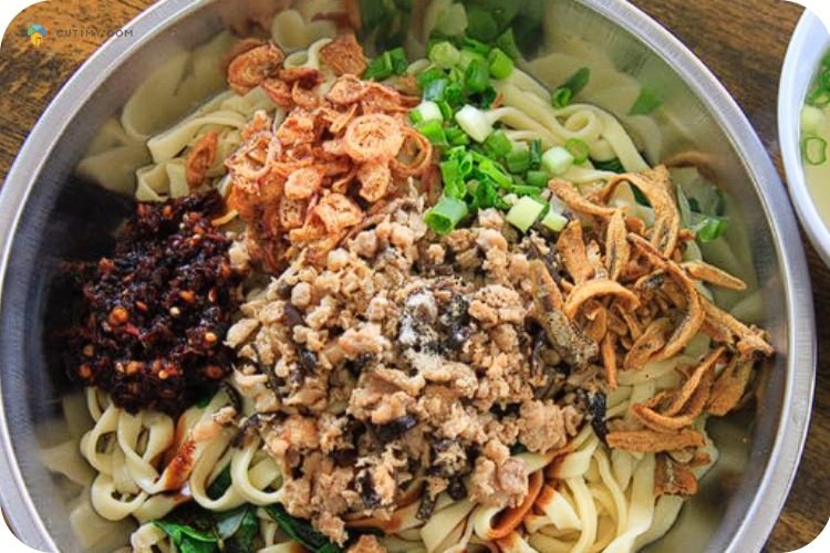 11+ Tempat Makan Menarik Di Kampar Paling Best 5 Imej Dai Ga Jay Noodle Shop