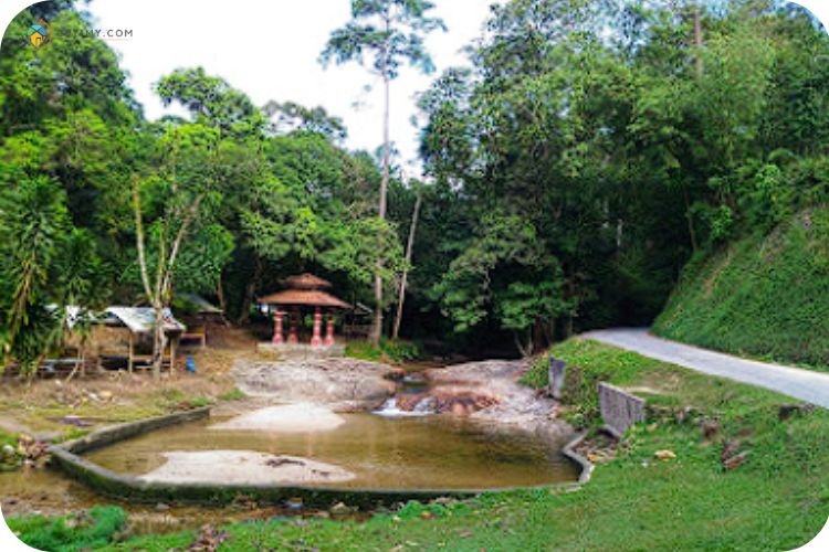 15+ Tempat Menarik di Gombak Yang Wajib Korang Lawat! 16 Imej Hutan Lipur Bukit Lagong