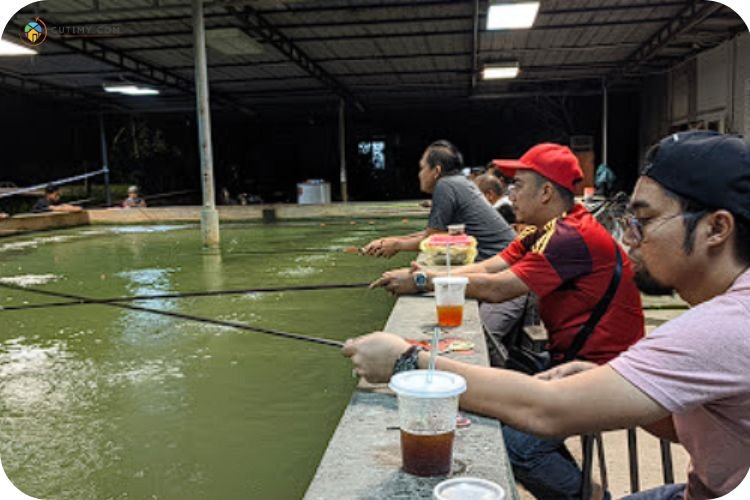 Imej Kolam Ngail Udang Galoh Telok Pasu