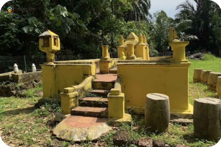 15+ Tempat Menarik Di Alor Gajah Yang Wajib Singgah! 17 Imej Makam Dol Said