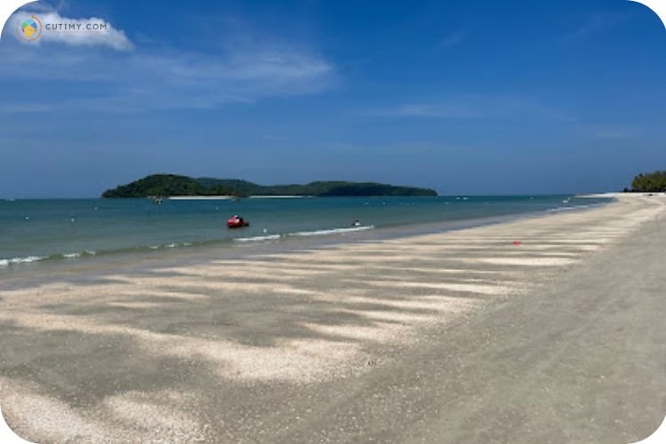 15+ Tempat Menarik di Pulau Langkawi: Melancong Epik & Best 4 Imej Pantai Cenang Langkawi