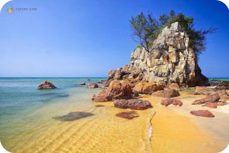 25 Tempat Menarik di Kemaman Yang Wajib Korang Singgah 4 Imej Pantai Kemasik