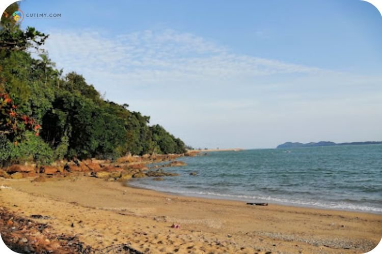 25 Tempat Menarik di Kemaman Yang Wajib Korang Singgah 21 Imej Pantai Marina Telaga Simpul