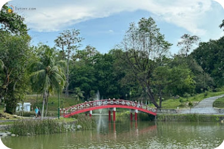 Imej Reserveoir Park Kuching