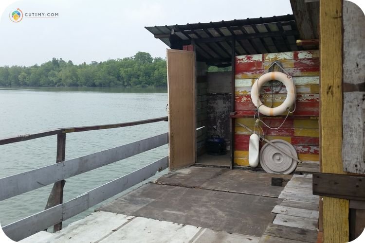 9 Tempat Memancing Di Klang Yang Menarik Terkini 3 Imej Rumah Rakit Sungai Kembong