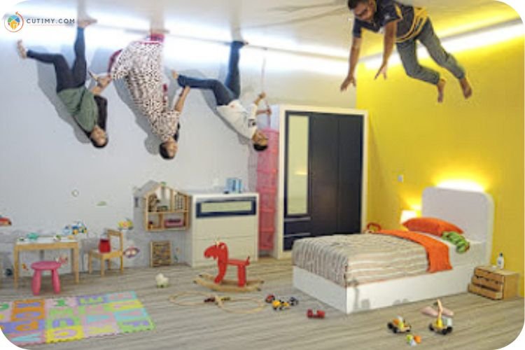 Imej Rumah Terbalik Kuching