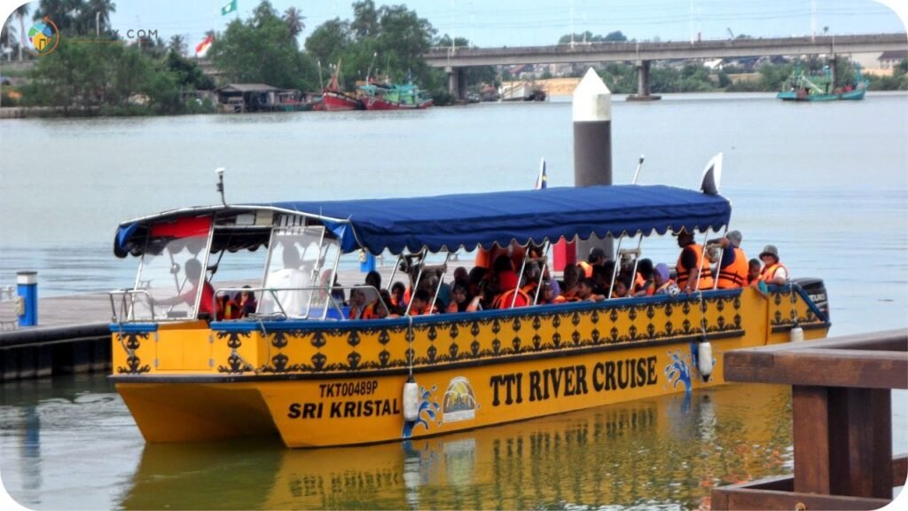 25+ Tempat Menarik Di Kuala Terengganu Paling Popular 1 Imej Tempat Menarik Di Kuala Terengganu River Cruise TTI