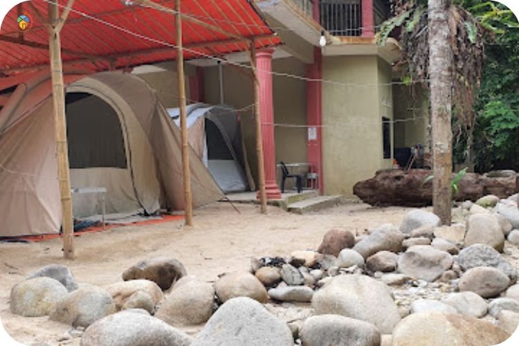 13 Tempat Camping Janda Baik Yang Wajib Singgah! 13 Imej Teratak Kak Ju