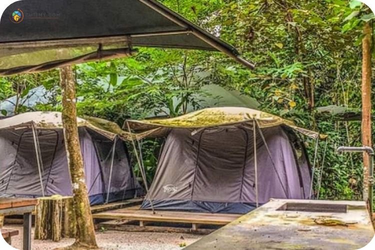 15 Tempat Camping di Johor Yang Best & Disyorkan! 12 Imej Rumah Kebun Camping Ground