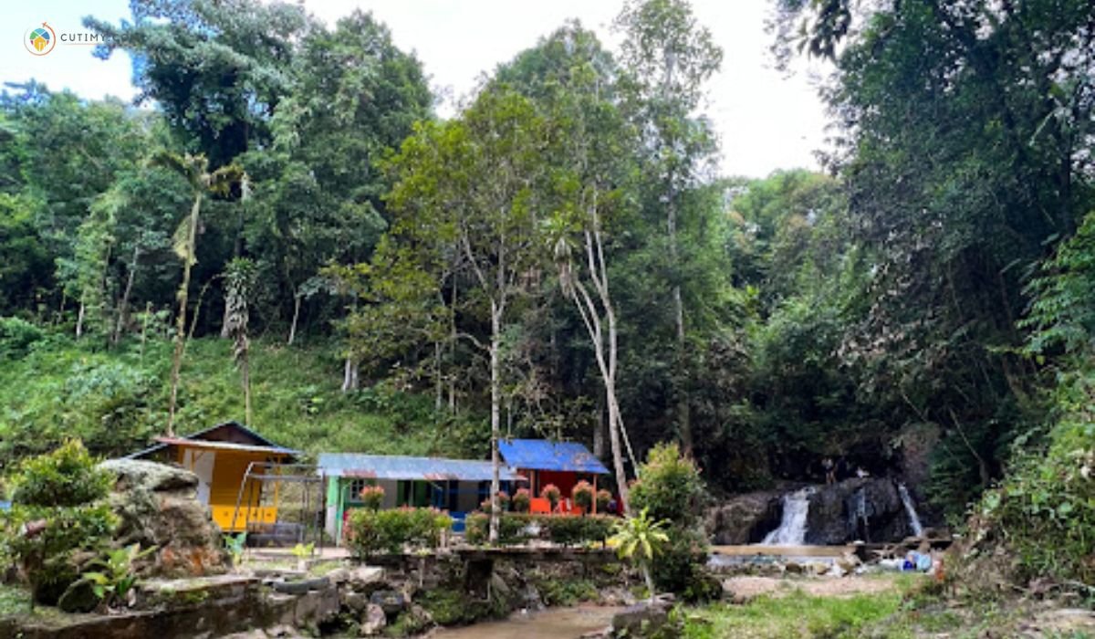 imej Fariha Waterfall