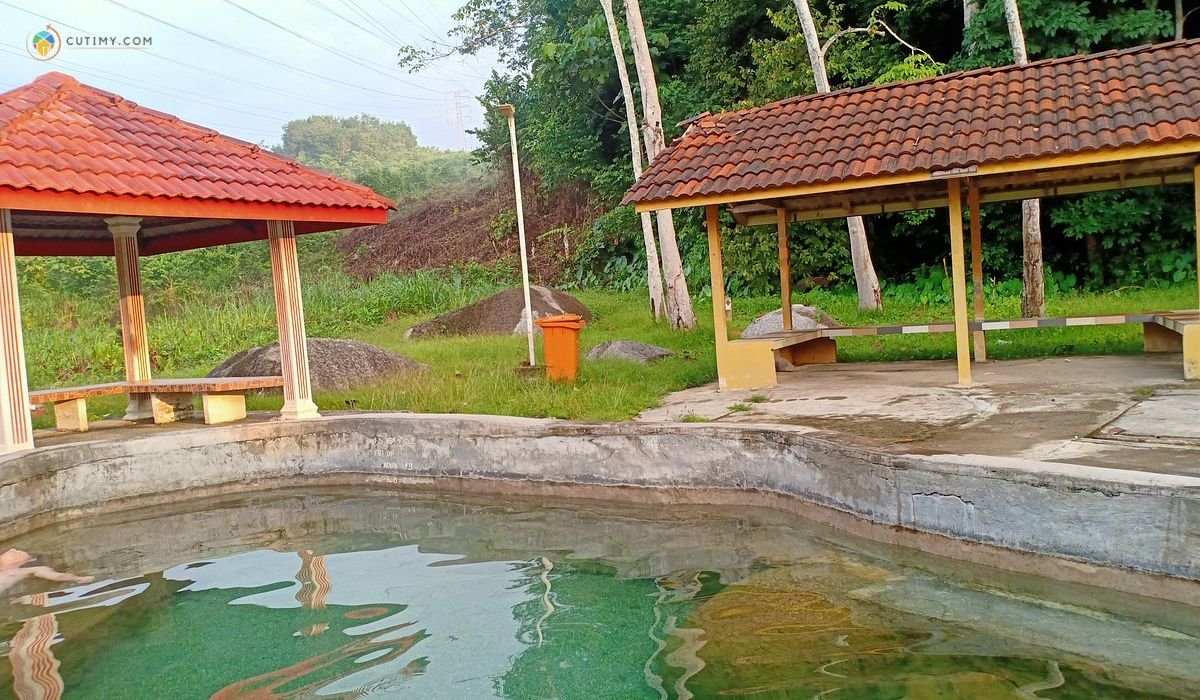 imej Kolam Air Panas Kuala Kubu Baru