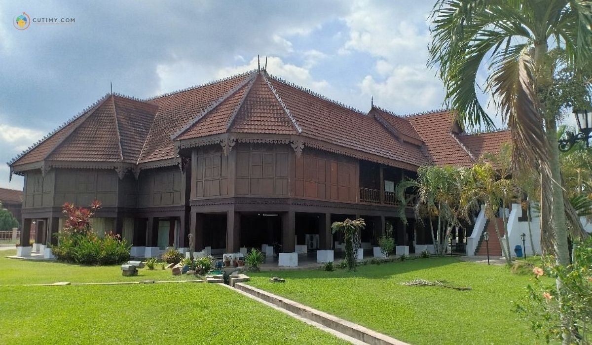 17 Tempat Bersejarah di Perak Yang Korang Wajib Lawat 6 imej Kompleks Sejarah Pasir Salak