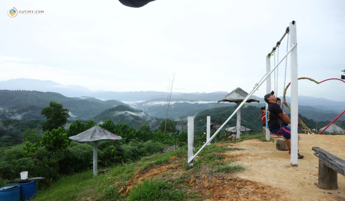 10 Tempat Menarik di Kota Marudu Yang Menakjubkan 6 imej Mundan Hill