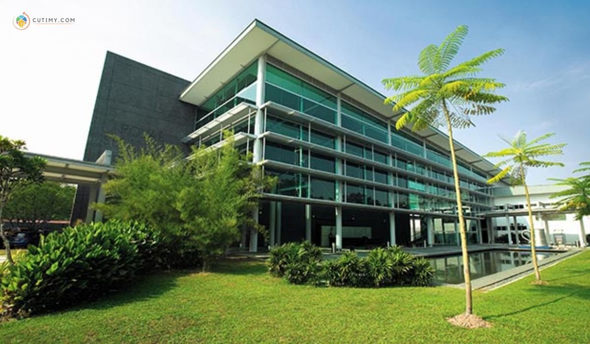 15+ Tempat Menarik Di Kuala Lumpur Yang Wajib Lawat! 13 imej Royal Selangor Visitor Centre