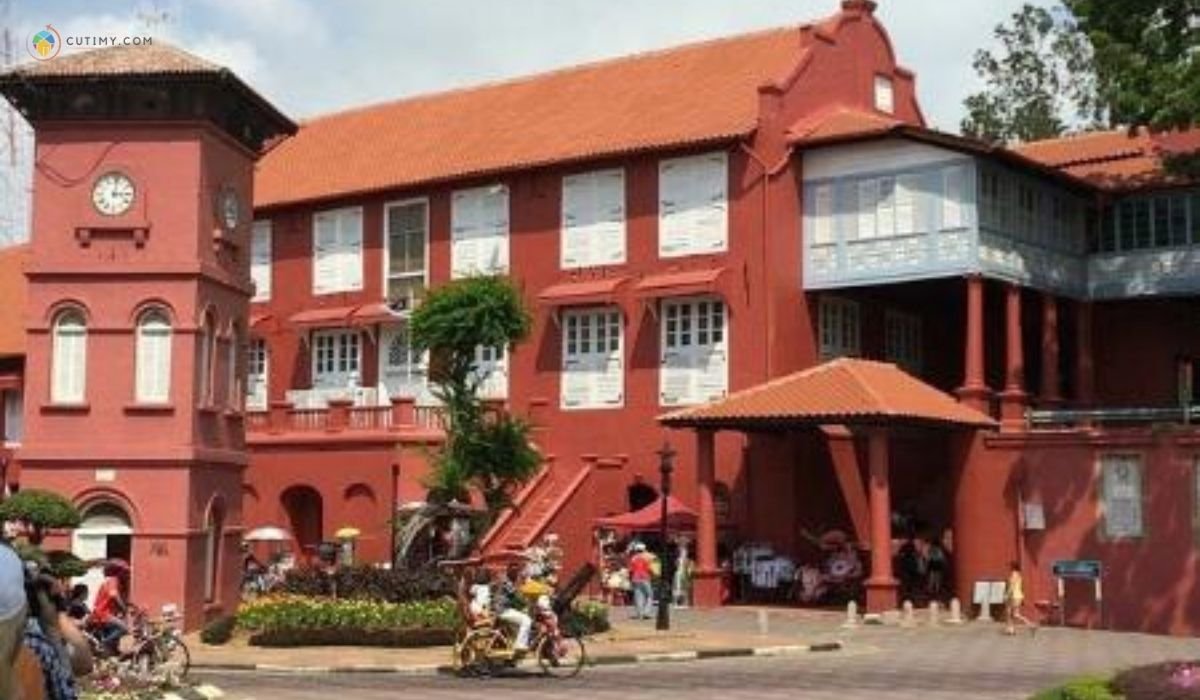 15 Tempat Bersejarah di Melaka Yang Wajib Lawat 9 imej The History and Ethnography Museum