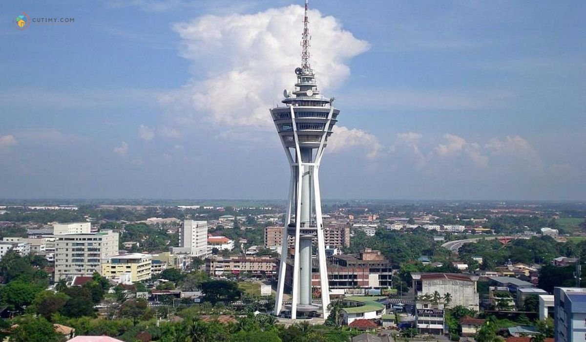 10 Tempat Bersejarah di Kedah Yang Menakjubkan 3 imej Alor Setar Tower