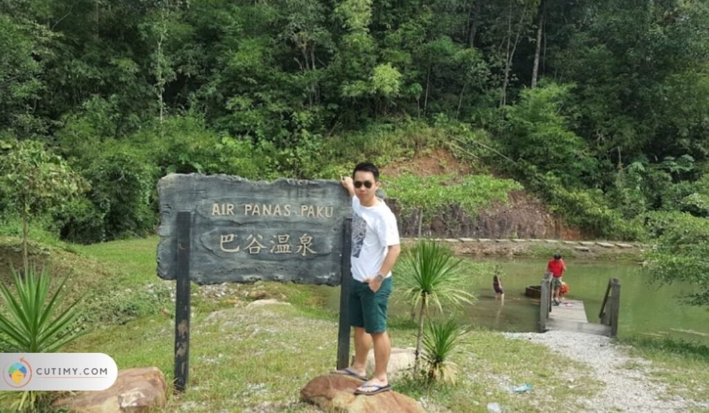 11 Tempat Menarik di Bau Paling Menakjubkan 2 Imej Air Panas Paku (Paku Hotspring)