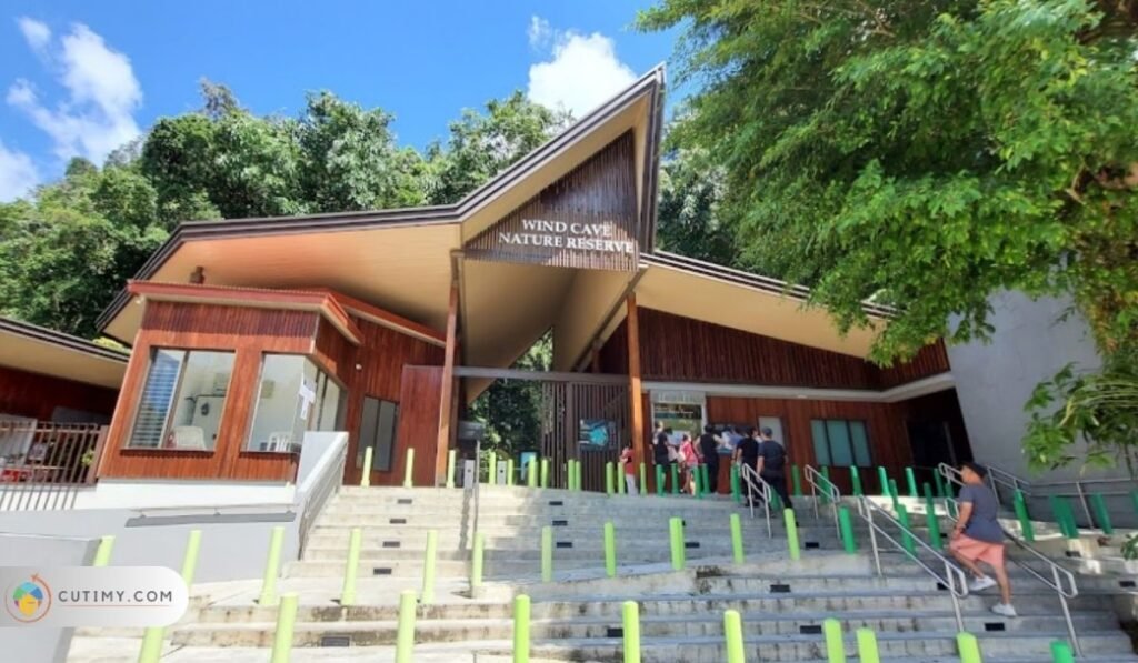 11 Tempat Menarik di Bau Paling Menakjubkan 1 Imej Gua Angin (Wind Caves), Tempat Menarik di Bau