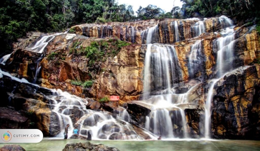 Imej Kuantan Waterfall