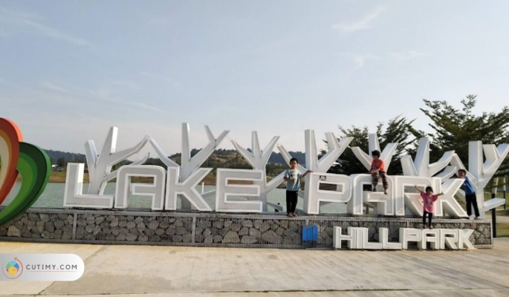 10 Tempat Menarik di Puncak Alam yang Menakjubkan 2 Imej Lake Park Hillpark, Tempat Menarik di Puncak Alam
