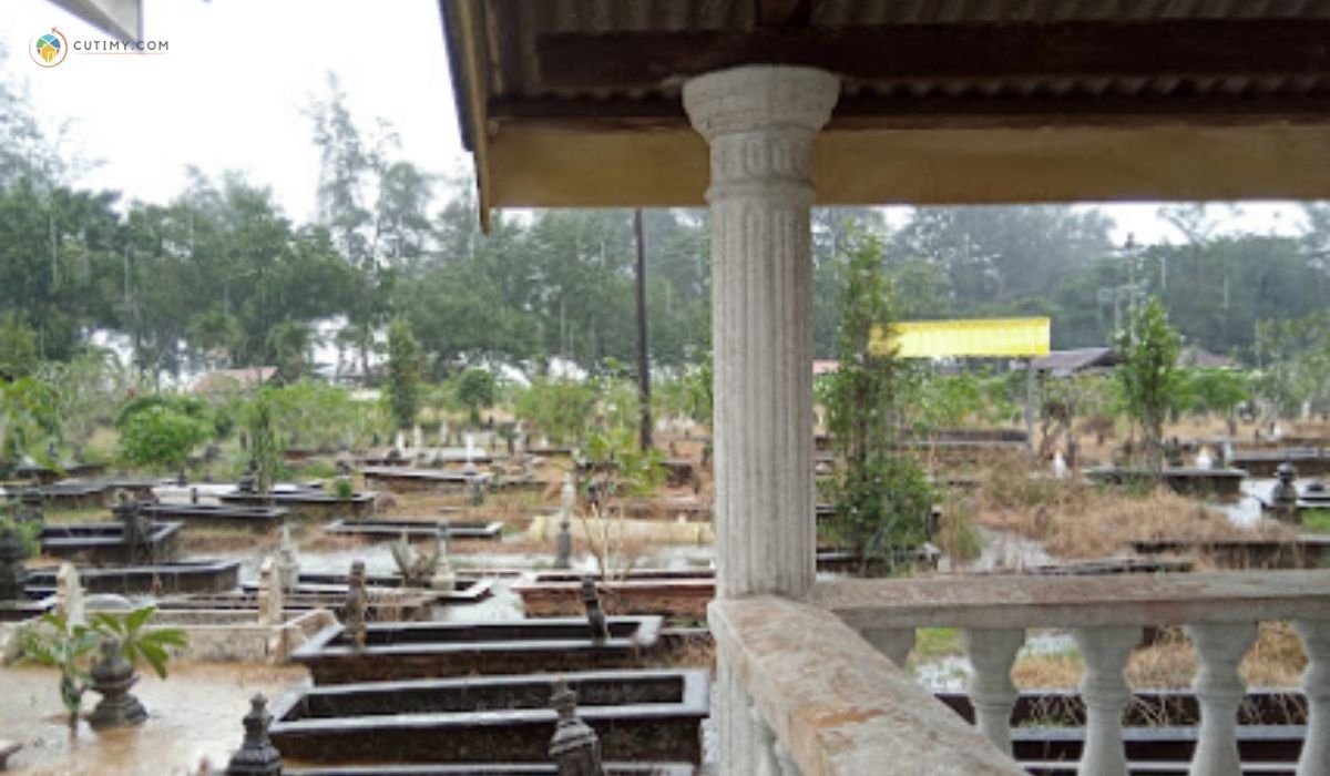 10 Tempat Bersejarah di Perlis Paling Menakjubkan 4 imej Makam Tok Sena