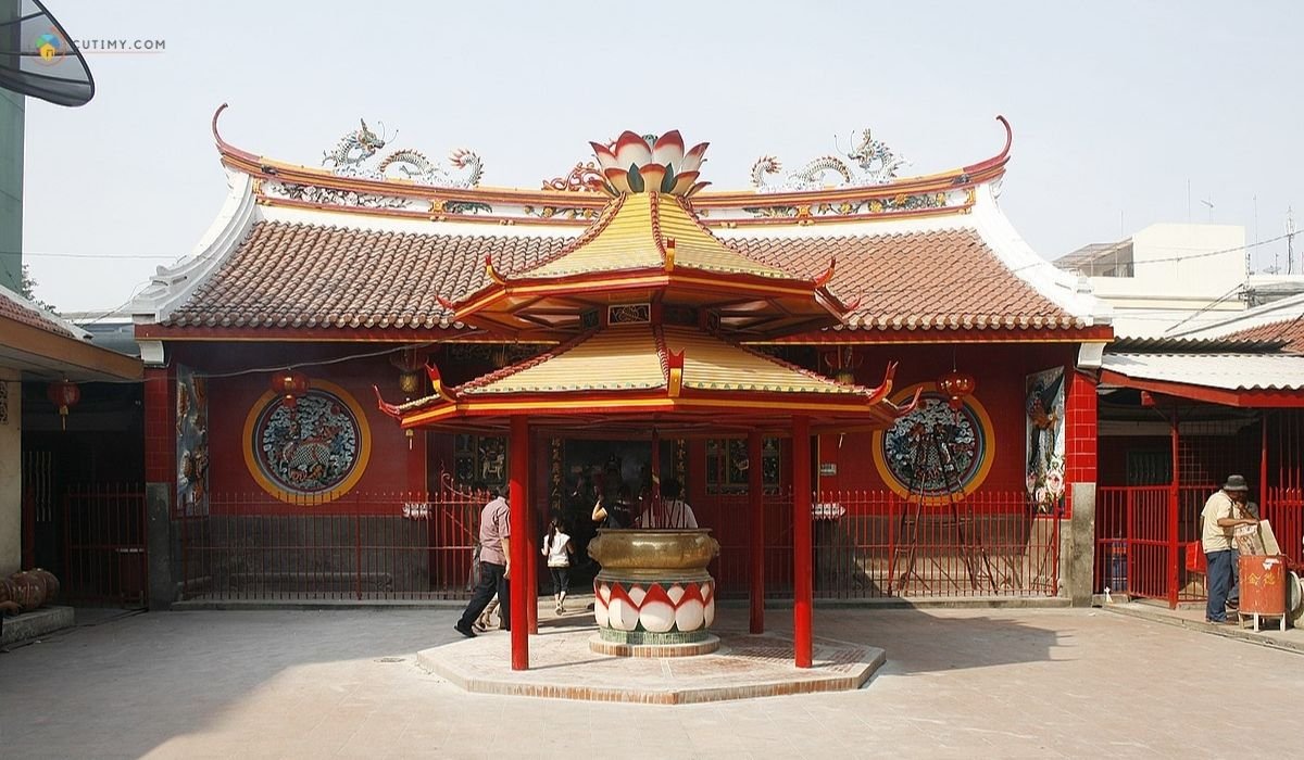 imej Minaret in Pagodestijl – 寶塔 – te Kampung Tok Ku