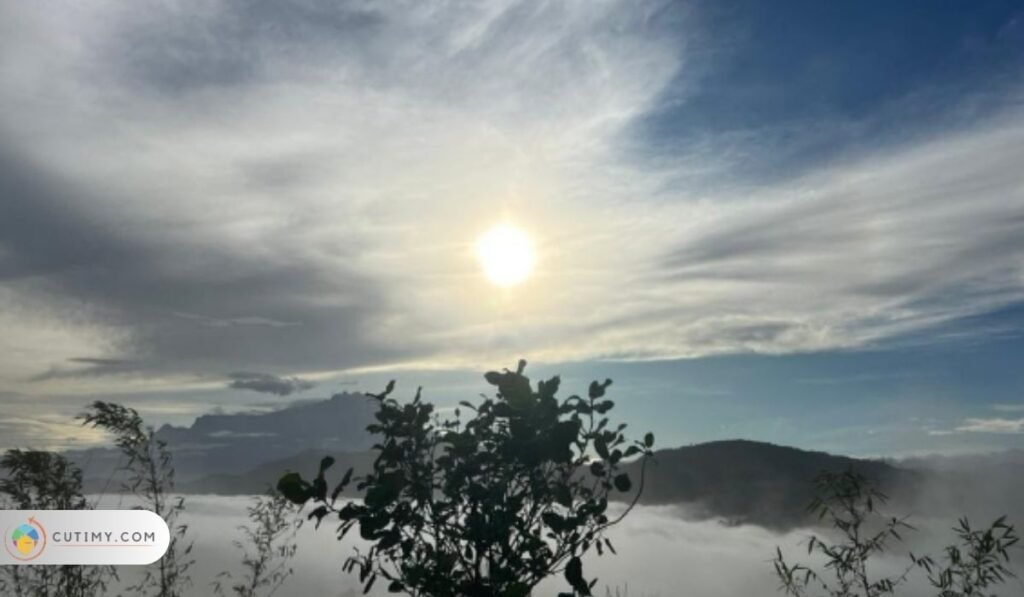 13 Tempat Menarik Di Tamparuli yang Menakjubkan 3 Imej Tempat Menarik Di Tamparuli, Bukit Perahu Elevation 270m