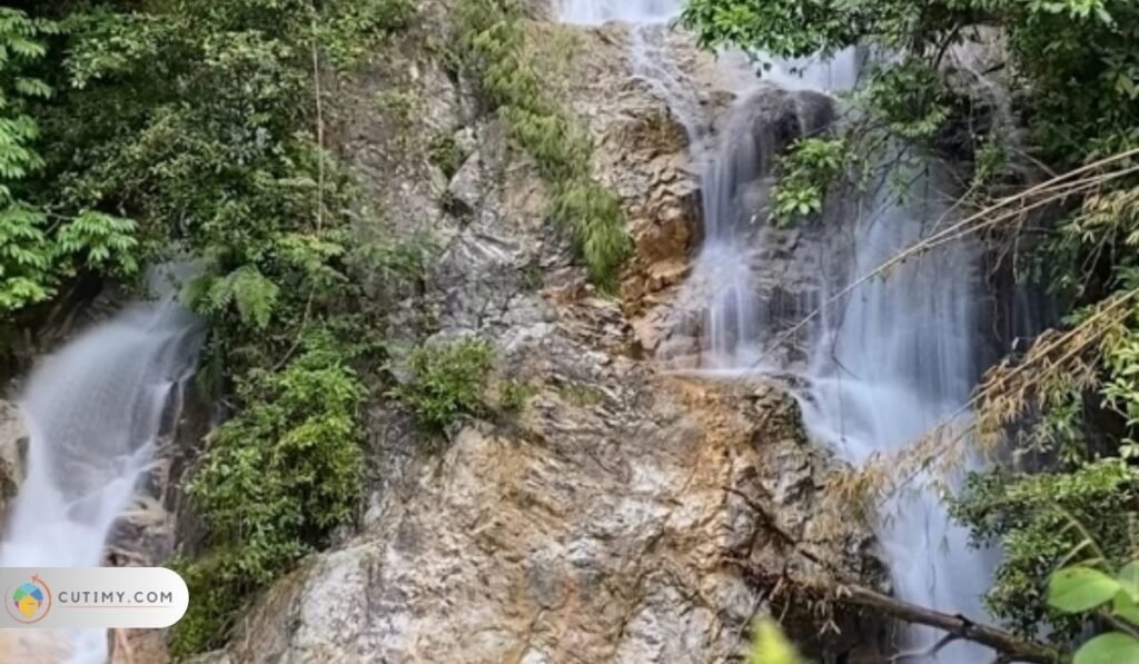 Imej Ulu Yam Waterfall